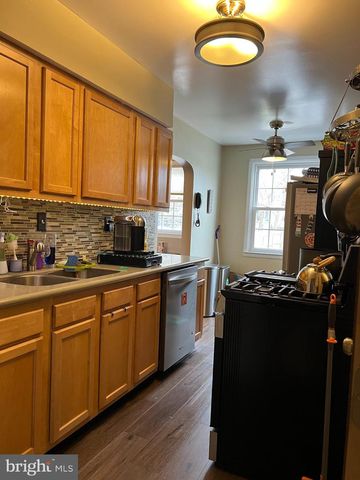 467 KINGSLEY ST, Philadelphia, PA 19128