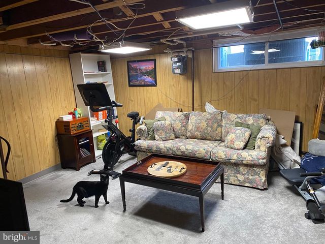 467 KINGSLEY ST, Philadelphia, PA 19128