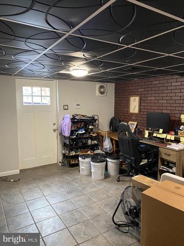 467 KINGSLEY ST, Philadelphia, PA 19128