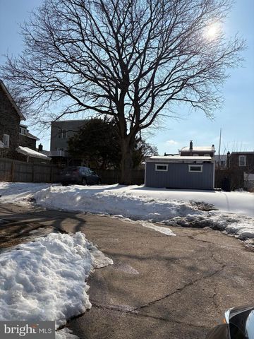 467 KINGSLEY ST, Philadelphia, PA 19128