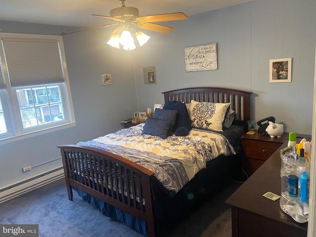 467 KINGSLEY ST, Philadelphia, PA 19128