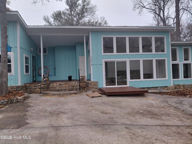 1178 Cyprus Street SW, Supply, NC 28462