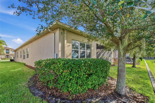 30588 CHESAPEAKE BAY DRIVE, Wesley Chapel, FL 33543