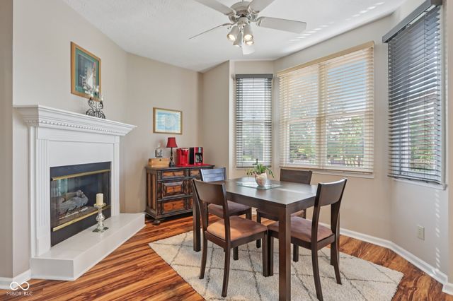 8091 Creek Way, Avon, IN 46123