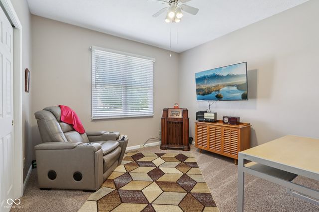 8091 Creek Way, Avon, IN 46123