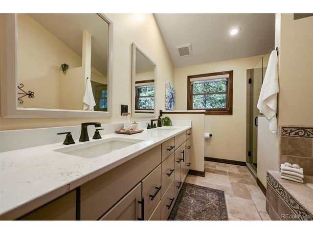 17104 Goshawk Rd E, Colorado Springs, CO 80908