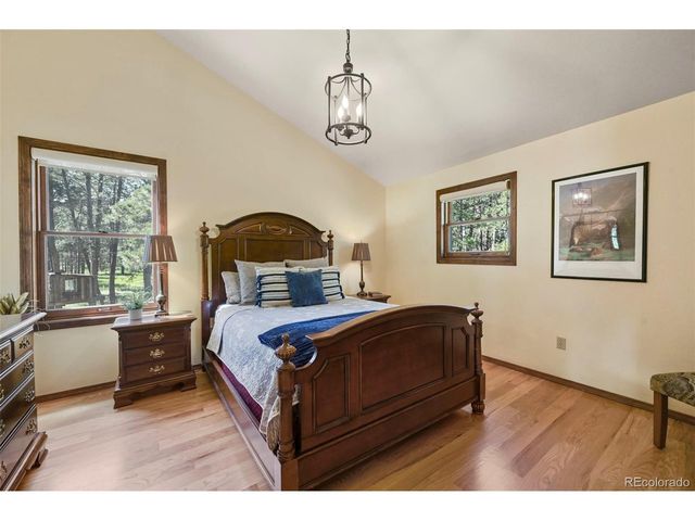 17104 Goshawk Rd E, Colorado Springs, CO 80908