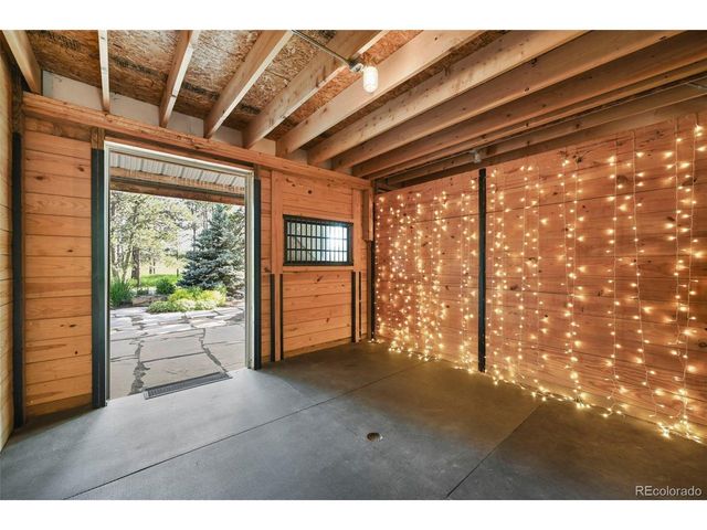 17104 Goshawk Rd E, Colorado Springs, CO 80908