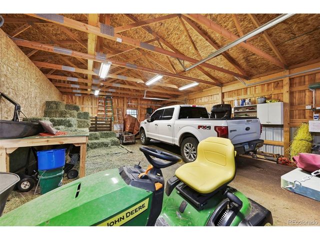 17104 Goshawk Rd E, Colorado Springs, CO 80908