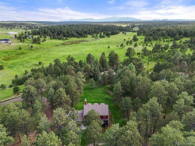 17104 Goshawk Rd E, Colorado Springs, CO 80908