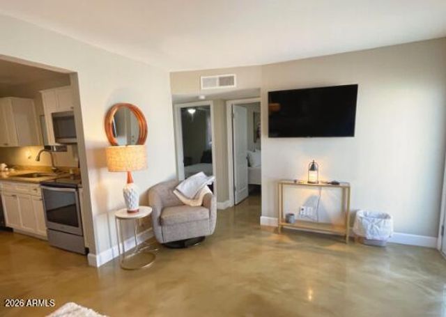 8058 E Oak Street, Scottsdale, AZ 85257