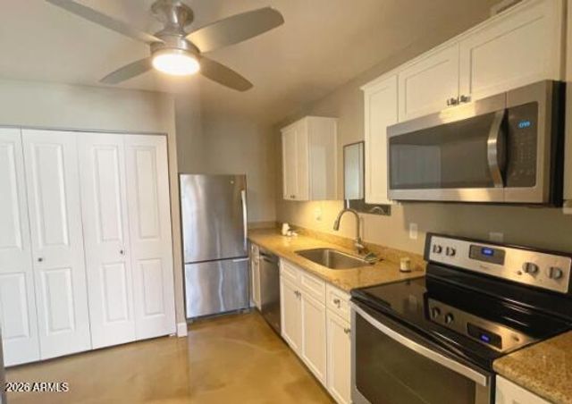 8058 E Oak Street, Scottsdale, AZ 85257