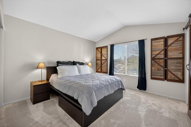 9425 Laguna Pointe Way, Elk Grove, CA 95758