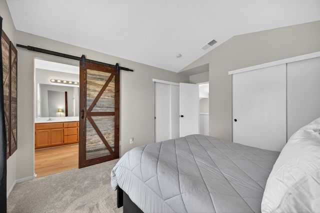 9425 Laguna Pointe Way, Elk Grove, CA 95758