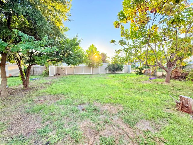 2810 E 2 nd Court, Panama City, FL 32401