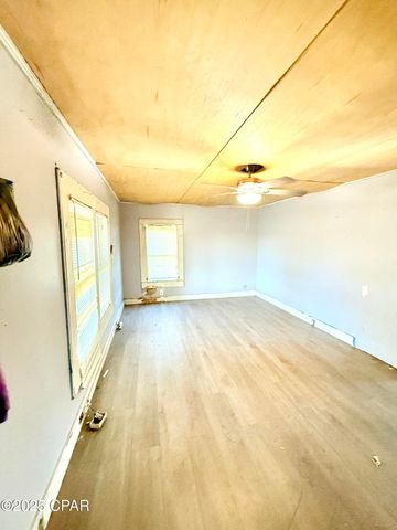 2810 E 2 nd Court, Panama City, FL 32401