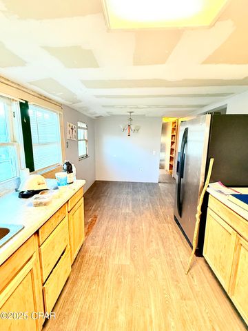 2810 E 2 nd Court, Panama City, FL 32401