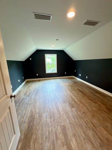 403 Randwick Rd., Dothan, AL 36301