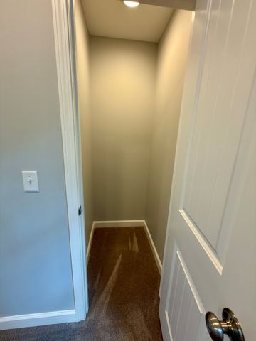 403 Randwick Rd., Dothan, AL 36301