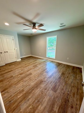 403 Randwick Rd., Dothan, AL 36301
