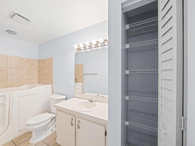 730 NW 27th Avenue Apt A, Delray Beach, FL 33445