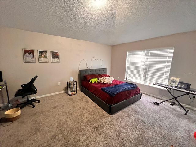 14126 ECON WOODS LANE, Orlando, FL 32826