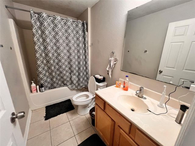 14126 ECON WOODS LANE, Orlando, FL 32826