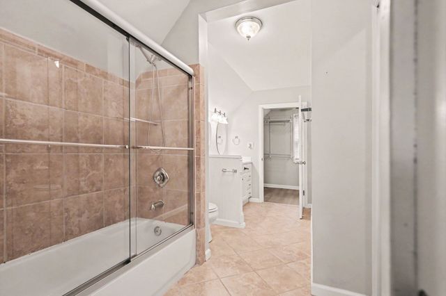 4917 Kilimanjaro Dr, Old Hickory, TN 37138
