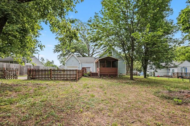 4917 Kilimanjaro Dr, Old Hickory, TN 37138