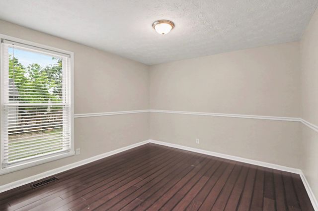 4917 Kilimanjaro Dr, Old Hickory, TN 37138