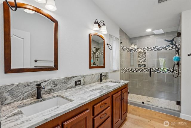 3308 206th Place SE, Bothell, WA 98012