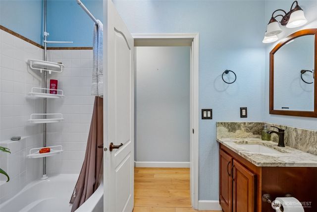 3308 206th Place SE, Bothell, WA 98012