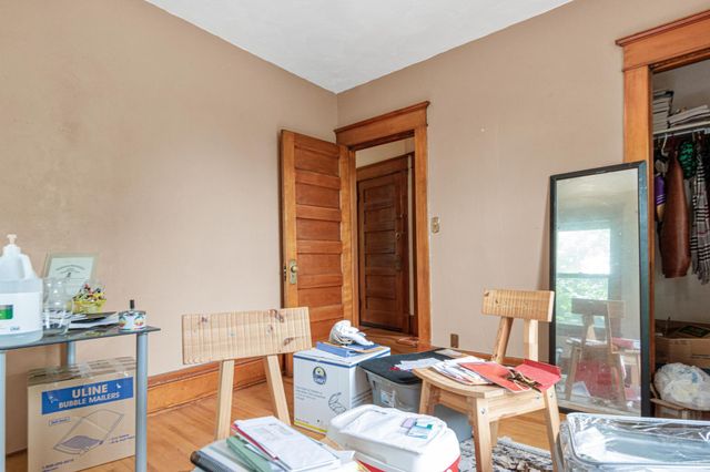 1067 Jessie Street, Saint Paul, MN 55130