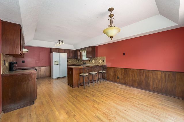 8914 E Cessna St, Wichita, KS 67210