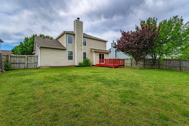 8914 E Cessna St, Wichita, KS 67210