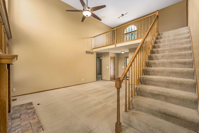 8914 E Cessna St, Wichita, KS 67210