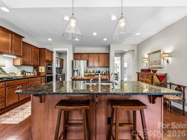 70 Greenwells Glory Drive, Biltmore Lake, NC 28715