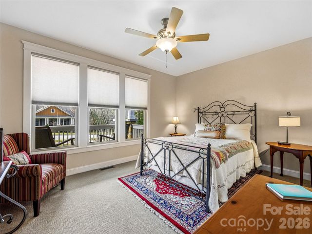 70 Greenwells Glory Drive, Biltmore Lake, NC 28715