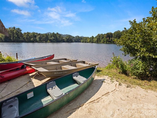 70 Greenwells Glory Drive, Biltmore Lake, NC 28715