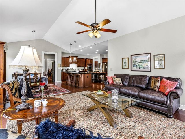 70 Greenwells Glory Drive, Biltmore Lake, NC 28715