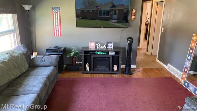 23311 Panama Avenue, Warren, MI 48091