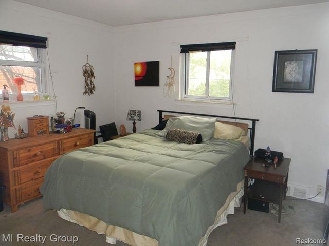 23311 Panama Avenue, Warren, MI 48091