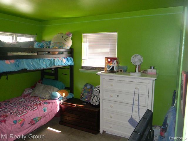 23311 Panama Avenue, Warren, MI 48091