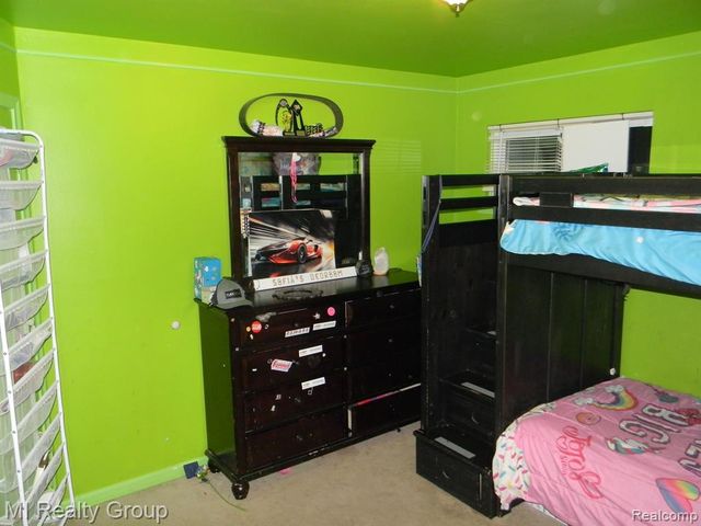 23311 Panama Avenue, Warren, MI 48091