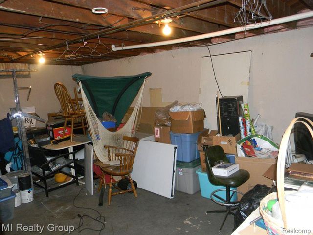 23311 Panama Avenue, Warren, MI 48091