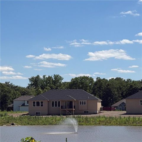 2351 Foxtail Drive, Kearney, MO 64060