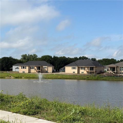 2351 Foxtail Drive, Kearney, MO 64060