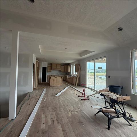 2351 Foxtail Drive, Kearney, MO 64060