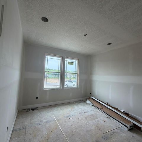 2351 Foxtail Drive, Kearney, MO 64060