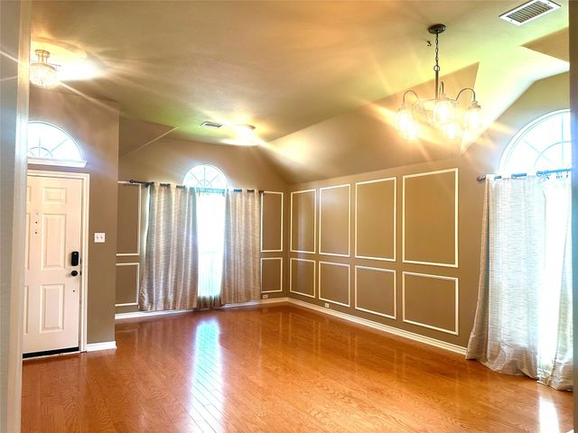 1410 Oxford Drive, Mansfield, TX 76063